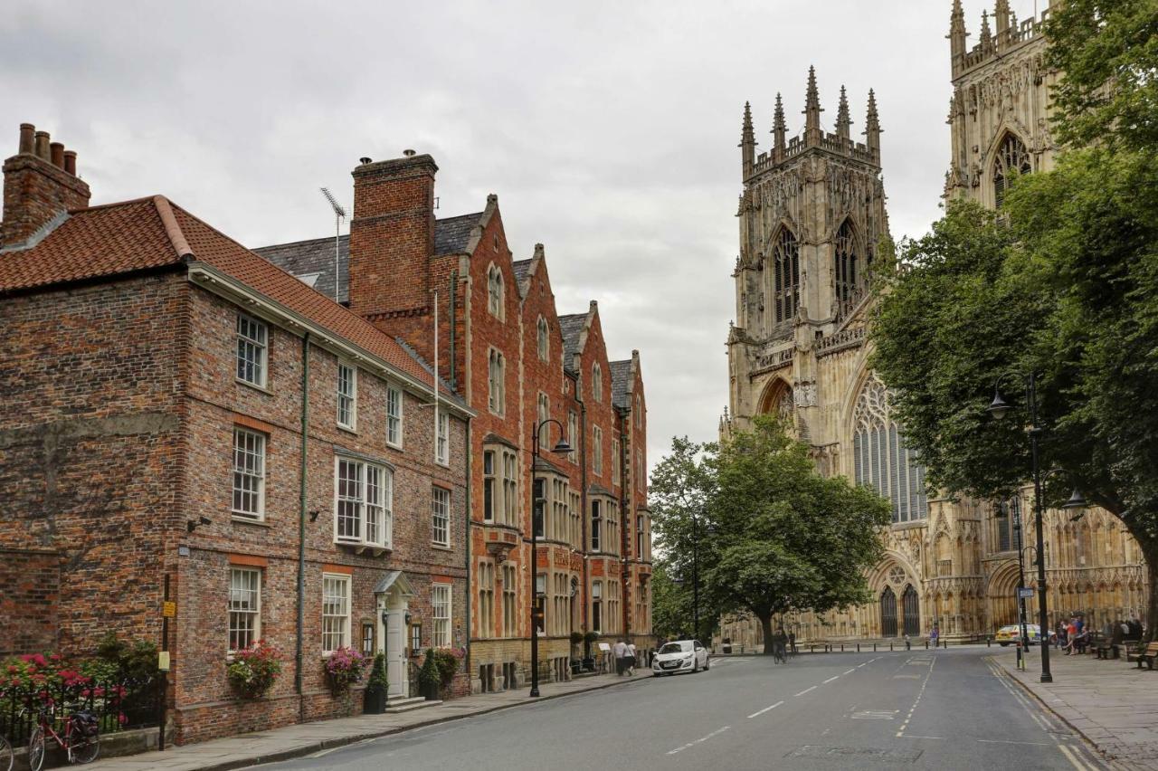 Hotel The Dean Court York Exteriér fotografie